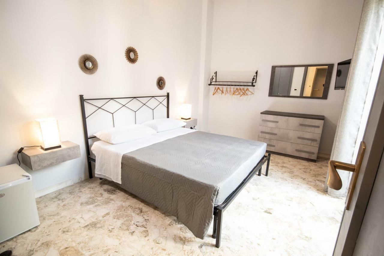 Rudiae Boutique Bed and Breakfast Lecce Værelse billede